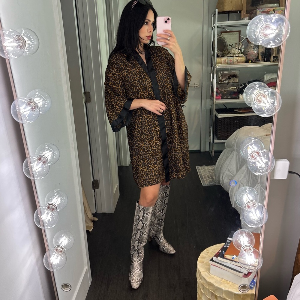 Vntg Contessa Di Roma Leopard Print Kimono No Belt, women’s Large